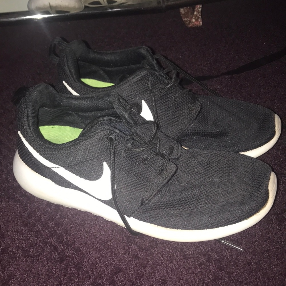 Nike Roshes